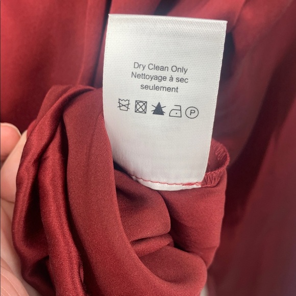 Veronica Beard Maroon Rozik Stretch Silk Surplice Top Women’s Size 2 - Picture 9 of 10